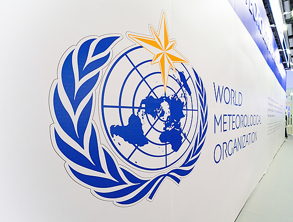 股腰包 世界气象组织：2024年大气中二氧化碳水平创历史新高